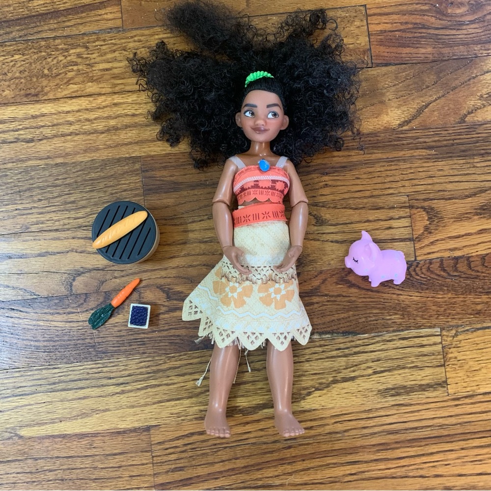 Disney Moana Doll Accessory Bundle
Clothes Pig Grill Food Accessories - Picture 2 of 8